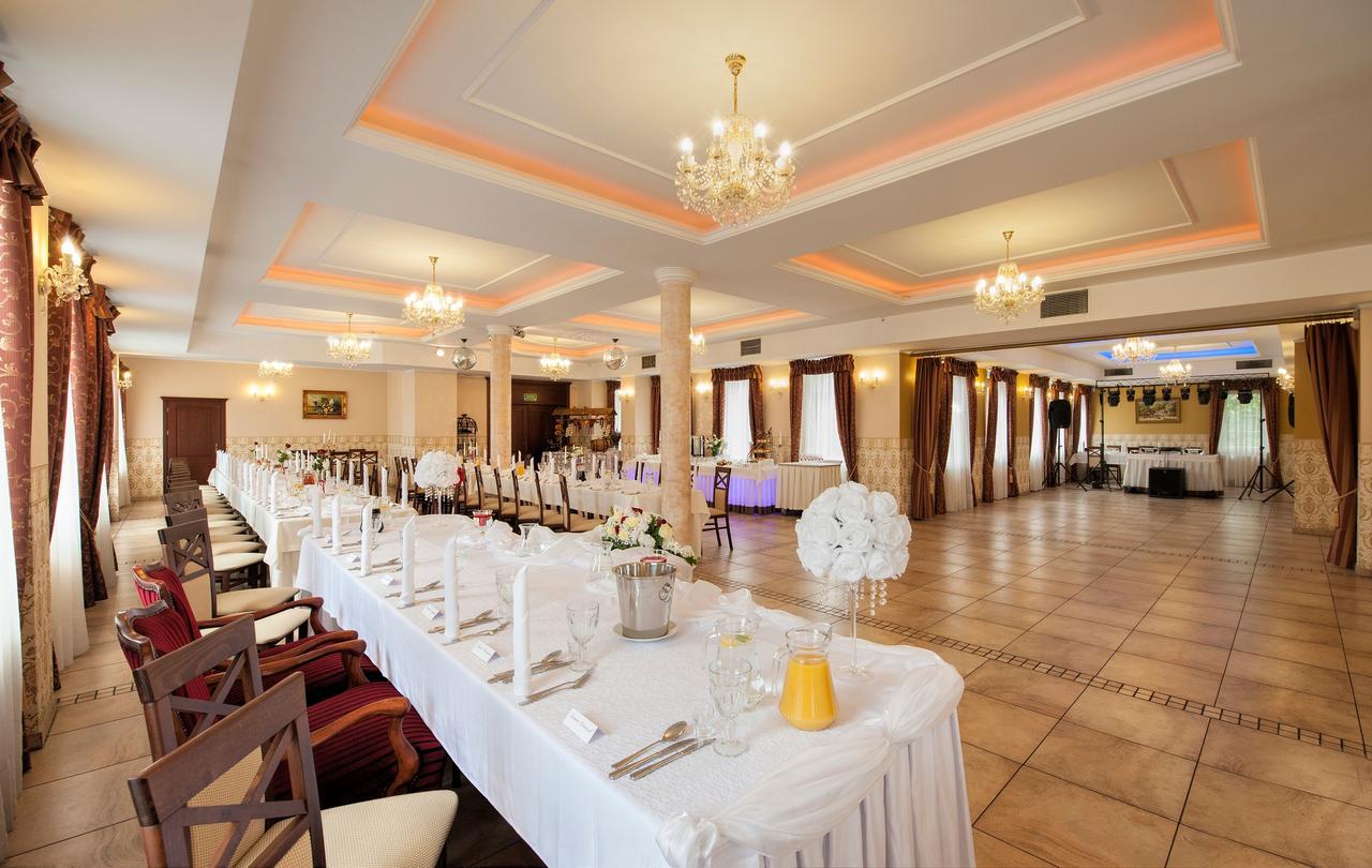 Hotel Pod Herbem -Pokoje Ozonowane Bialystok Ngoại thất bức ảnh