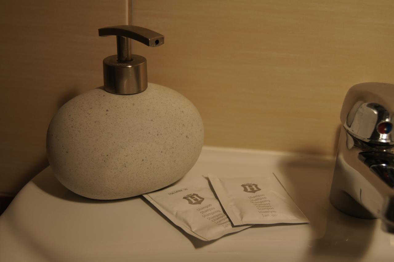 Hotel Pod Herbem -Pokoje Ozonowane Bialystok Ngoại thất bức ảnh