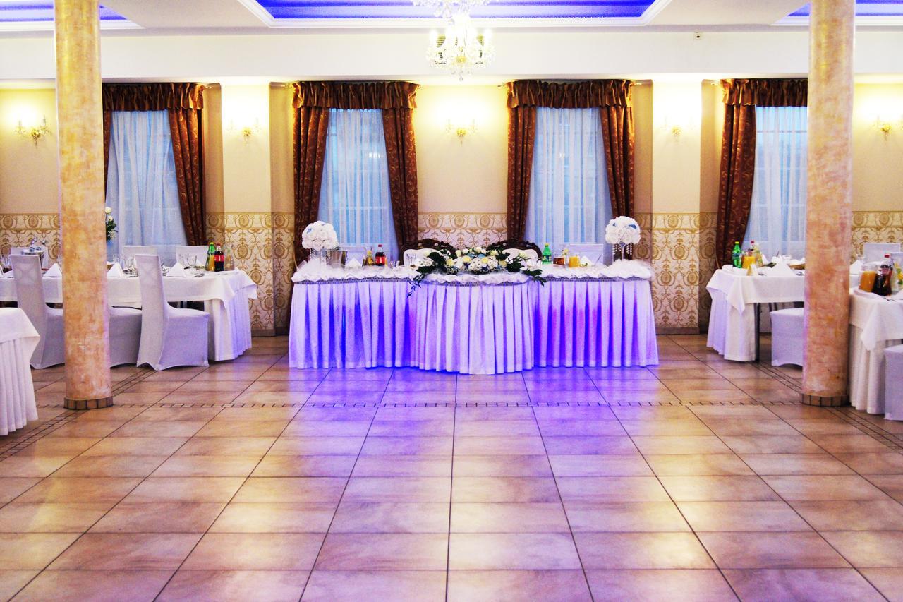 Hotel Pod Herbem -Pokoje Ozonowane Bialystok Ngoại thất bức ảnh